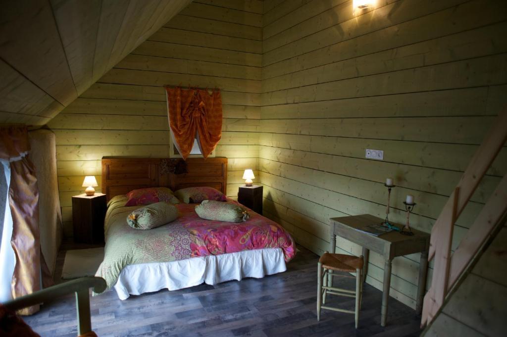 Aux Greniers A Reves Bed & Breakfast Plestan Eksteriør bilde