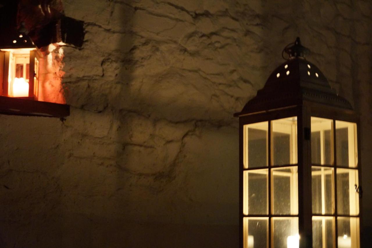 Aux Greniers A Reves Bed & Breakfast Plestan Eksteriør bilde